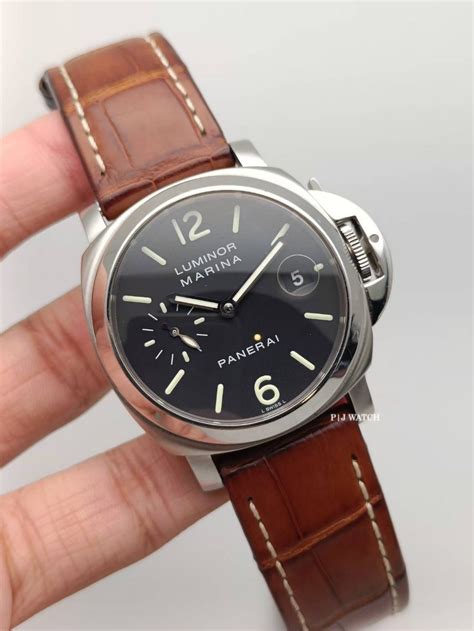 panerai 00048|panerai luminor marina automatic dial.